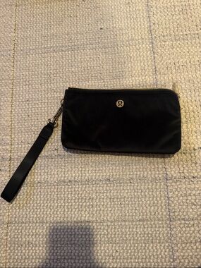 Lululemon Velour Wristlet Clutch
